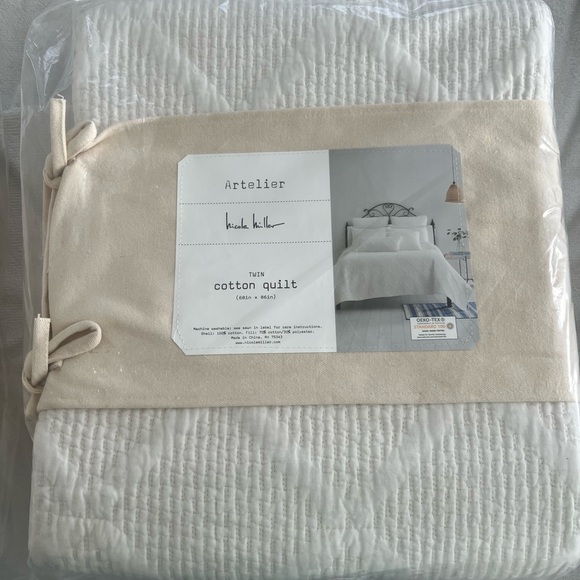 Nicole Miller Cream Cotton Quilt - Picture 1 of 2